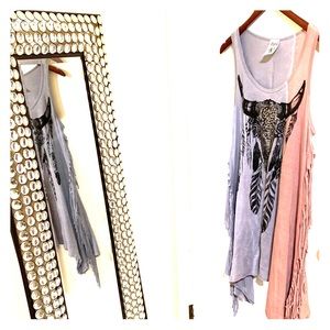 Long short sleeve southwestern style top.